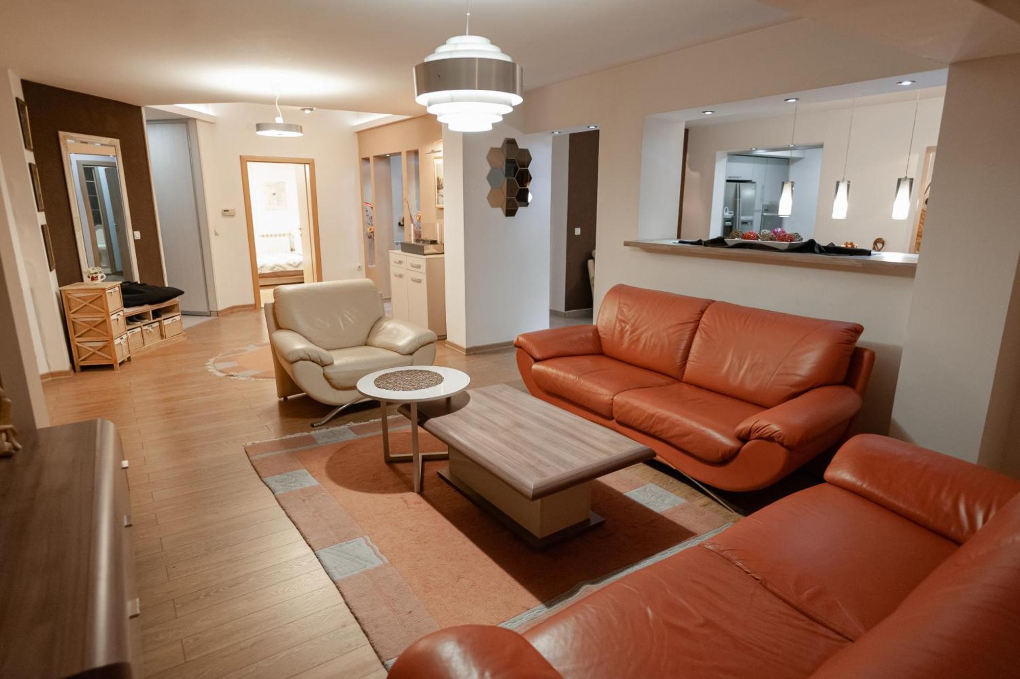 Grand Central Apartment 斯科普里 外观 照片